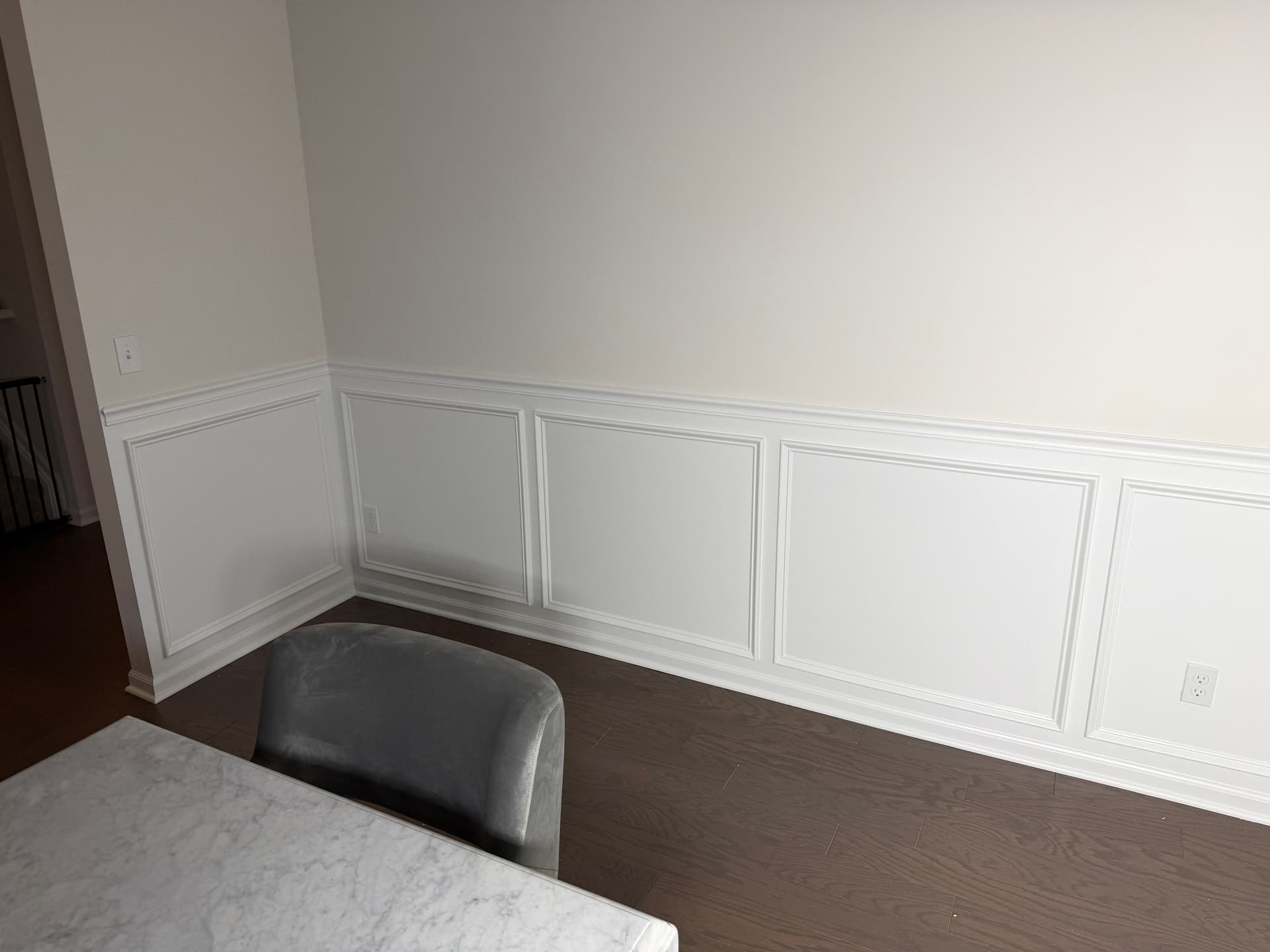 Gallery photos for Wainscoting Paint Job That Looks Factory Finished: Image #4