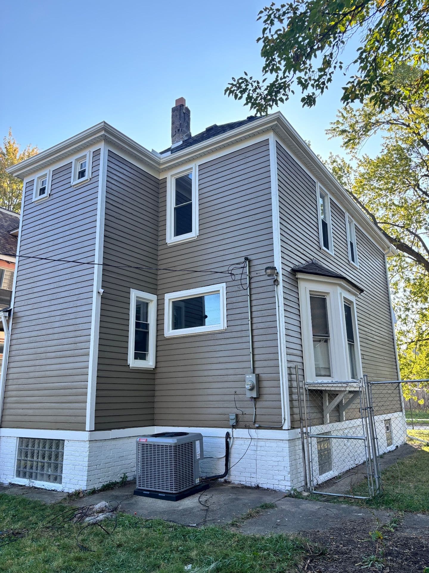 Gallery photos for Expert Exterior Painting Makes a Difference for This Home: Image #5