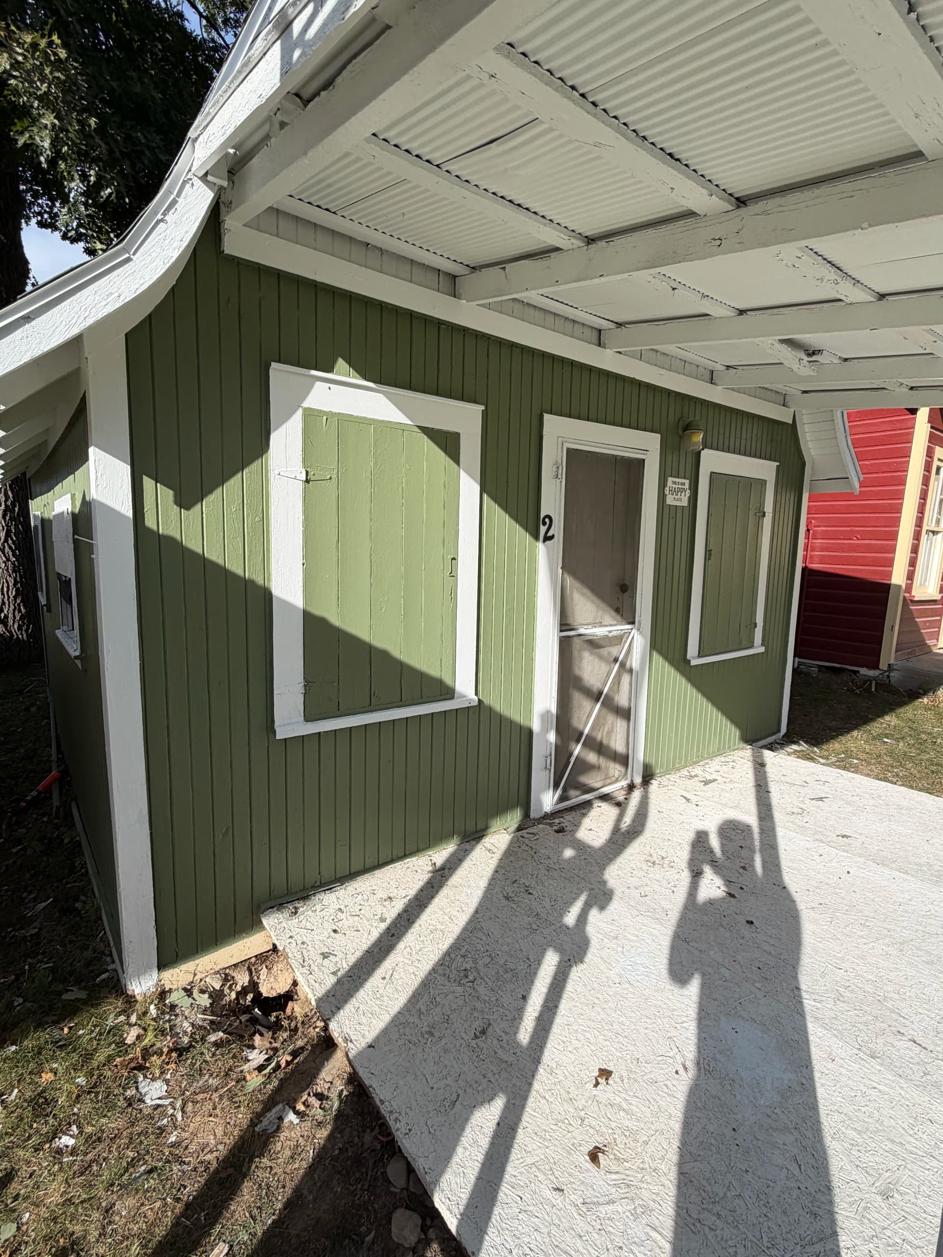 Gallery photos for Cabin Exterior Refinish Done the Right Way: Image #4