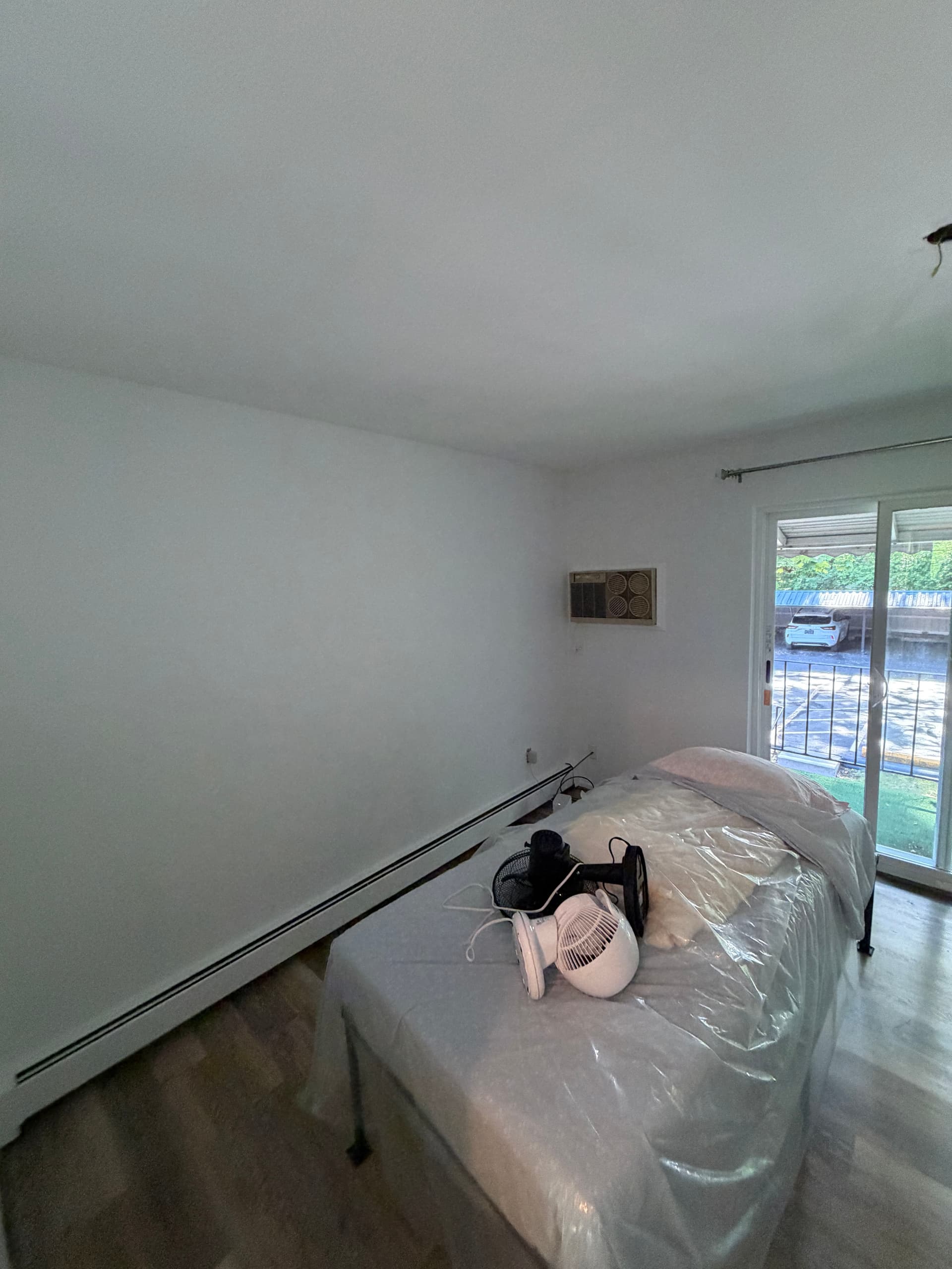 Gallery photos for Complete Interior Apartment Repaint Done Right in Romeo: Image #1