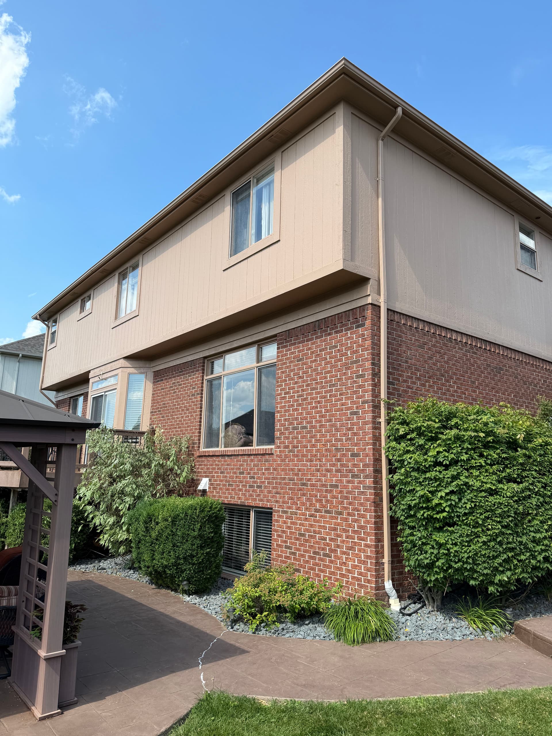 Gallery photos for Full Exterior Painting with Carpentry Repairs and Two-Coat Sherwin-Williams Finish: Image #5