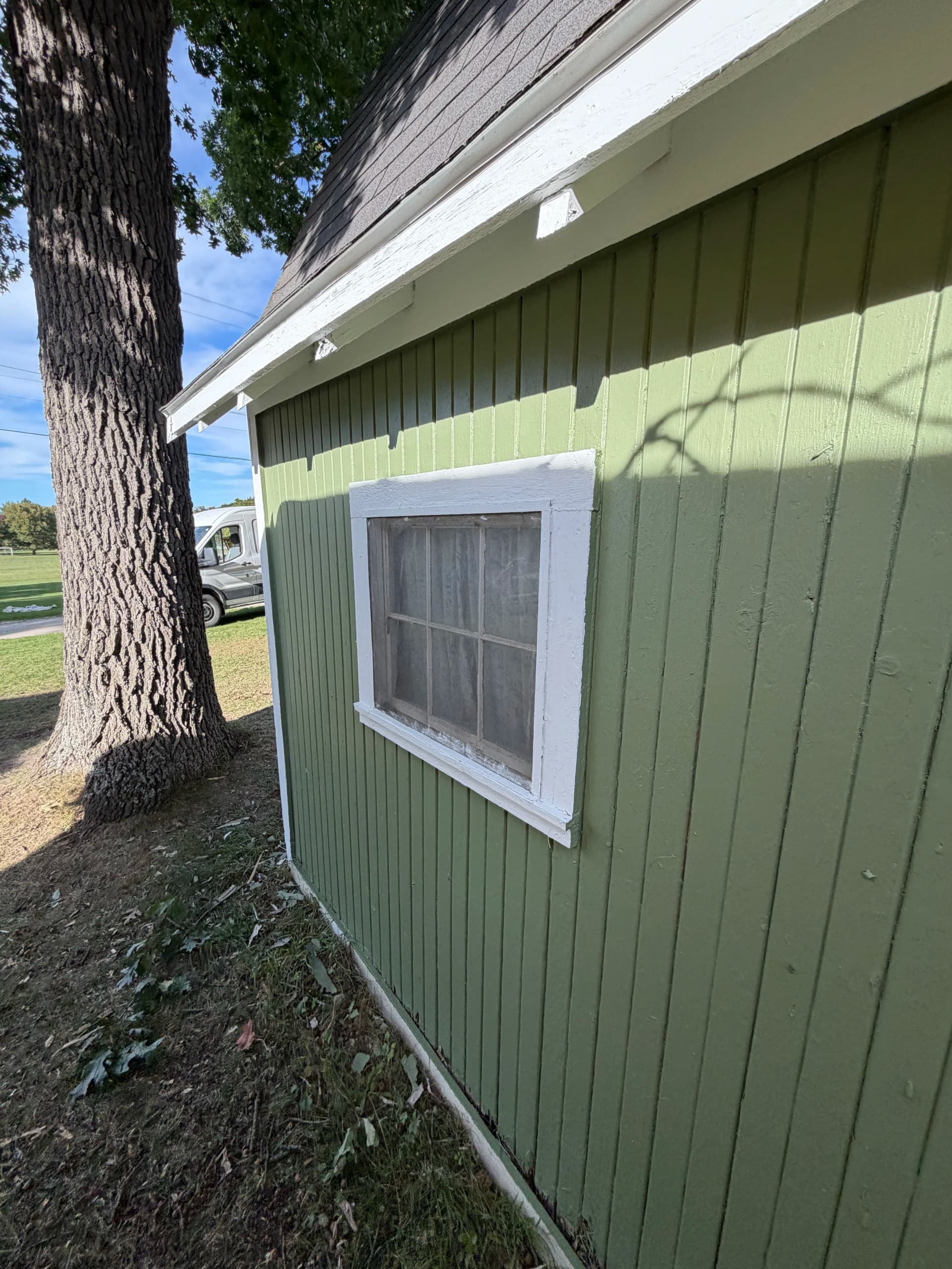 Gallery photos for Cabin Exterior Refinish Done the Right Way: Image #5