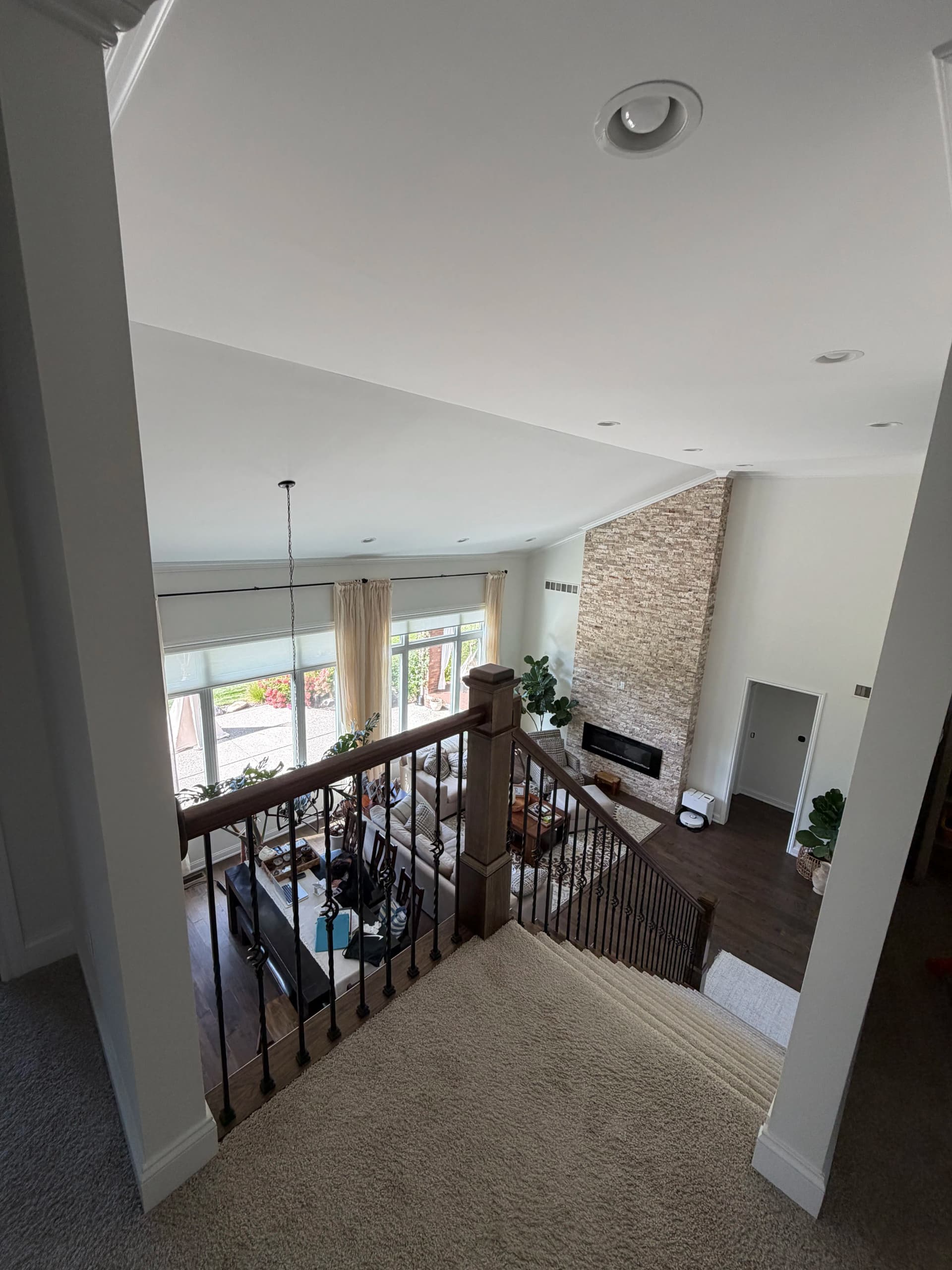 Gallery photos for Full Interior Repaint on a Large Two-Story Home: Image #6