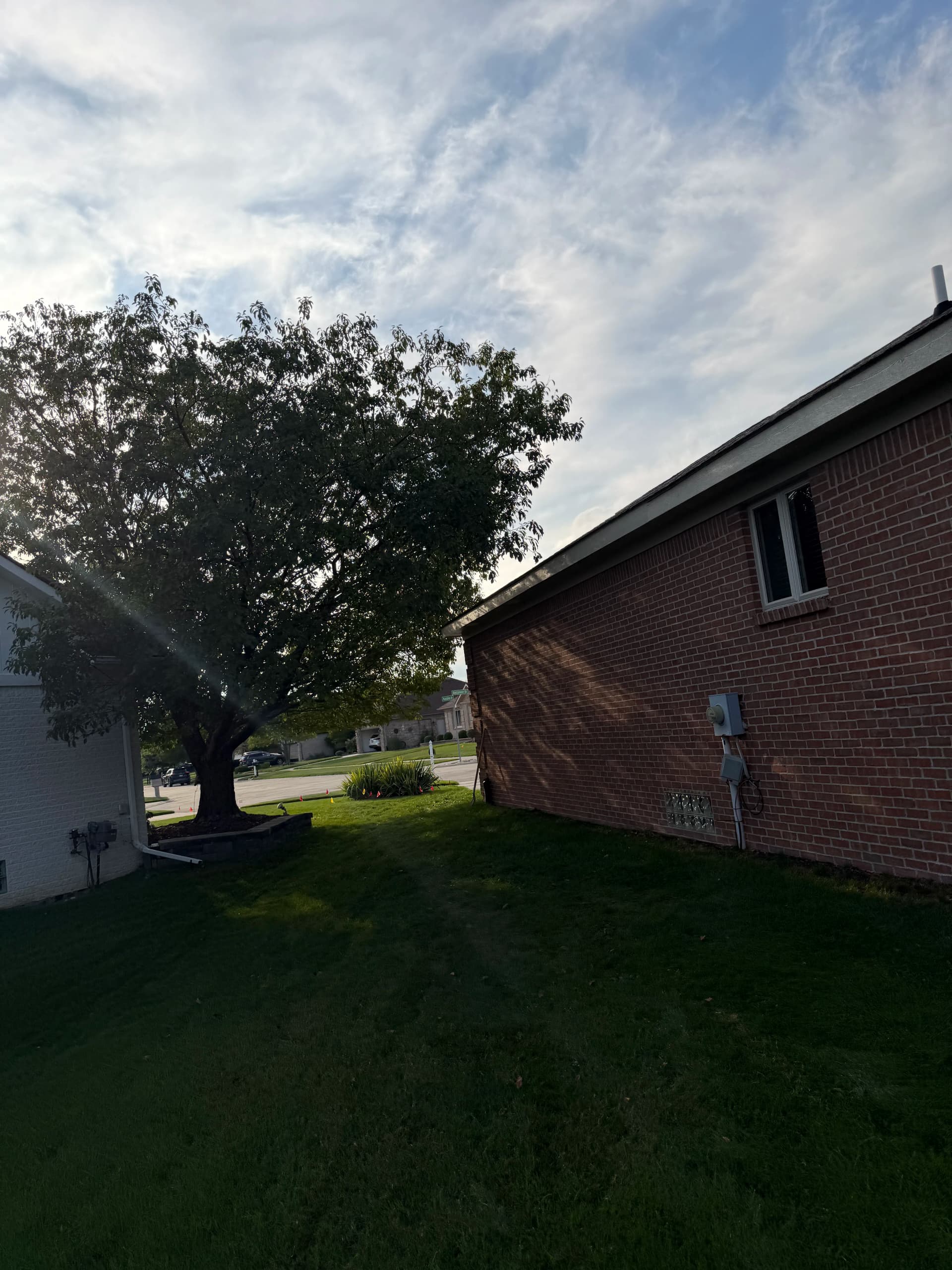 Gallery photos for Full Exterior Repaint with Sherwin-Williams Duration on a Brick Home: Image #6