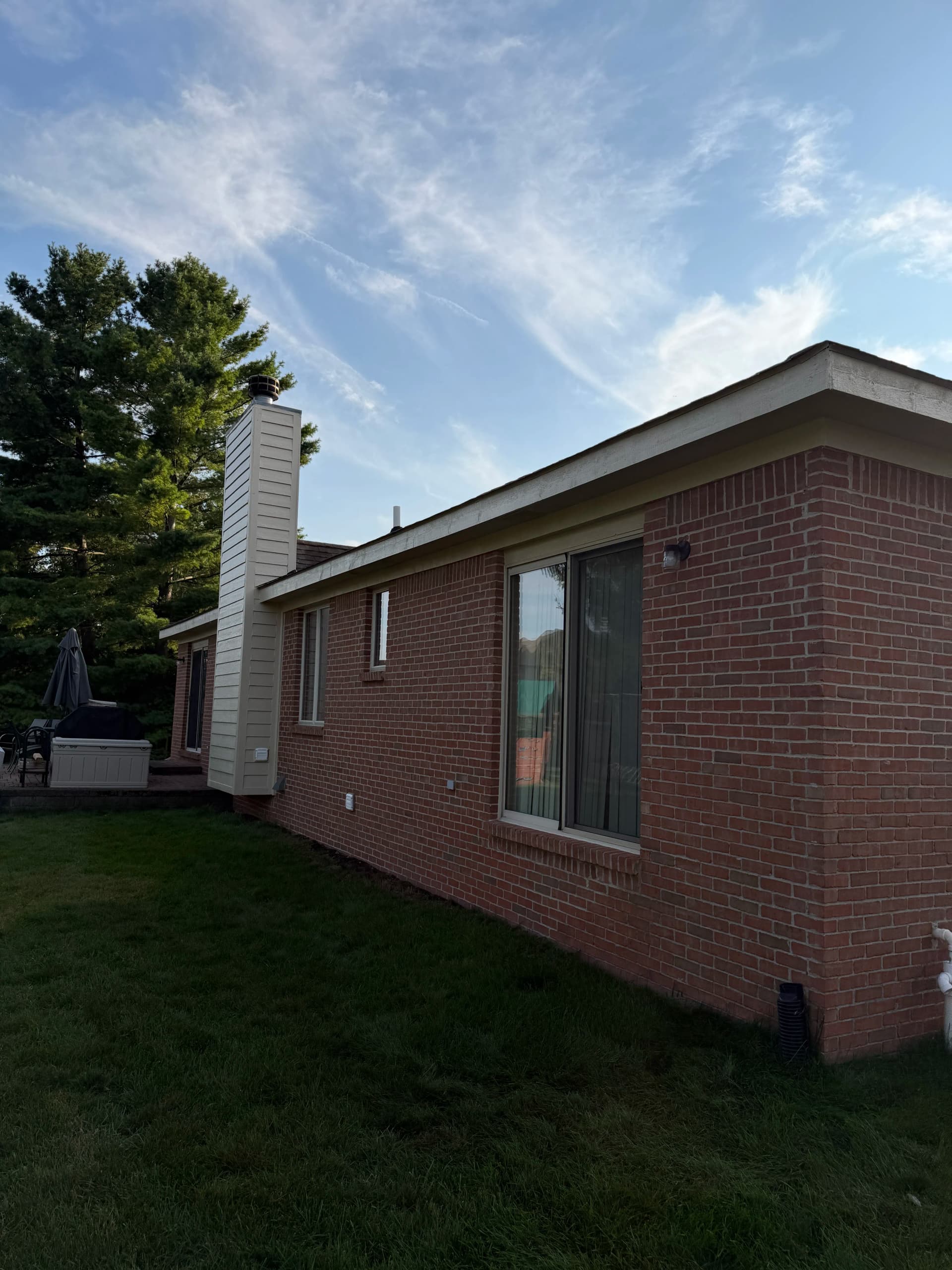 Gallery photos for Full Exterior Repaint with Sherwin-Williams Duration on a Brick Home: Image #4