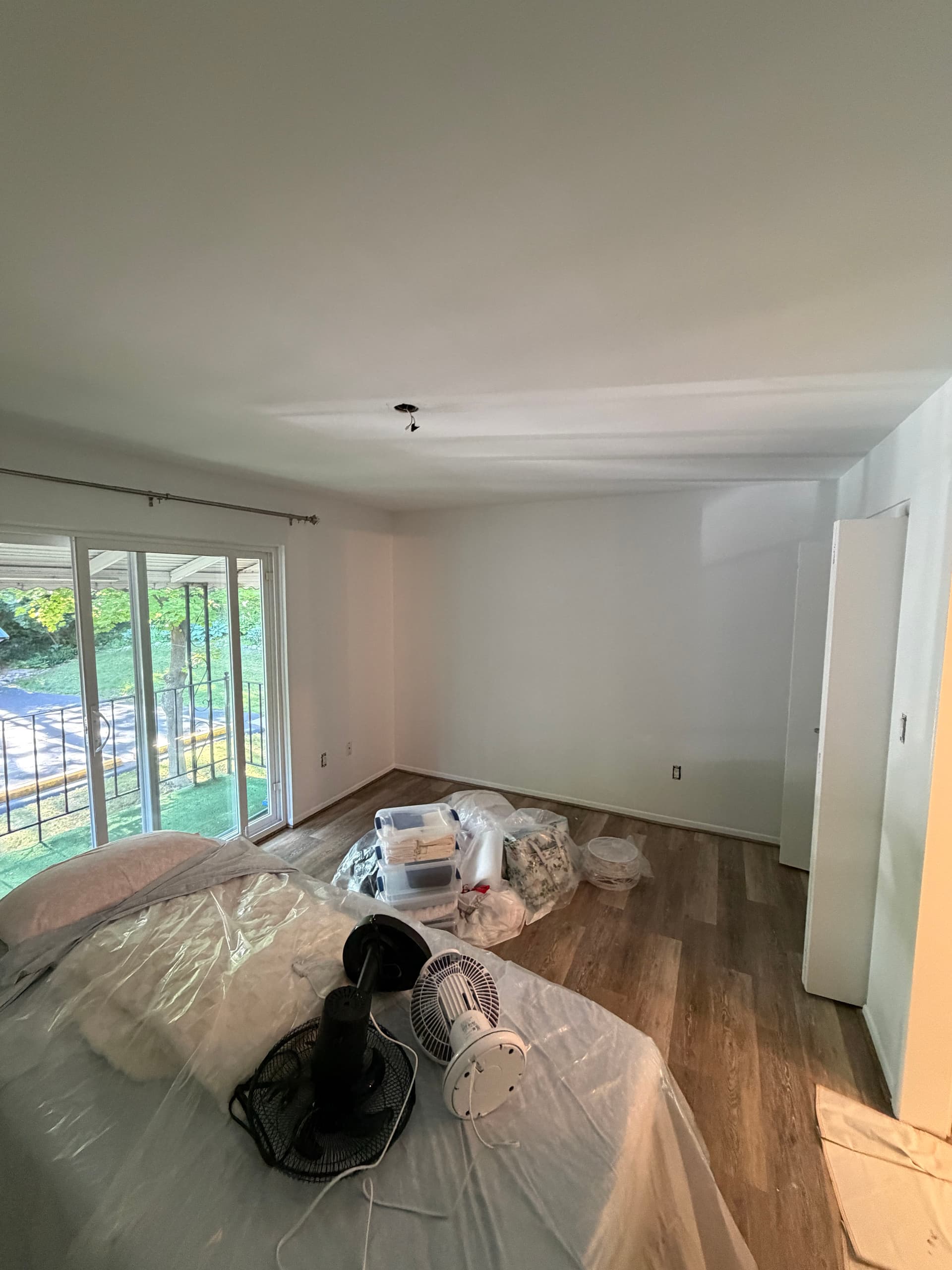 Gallery photos for Complete Interior Apartment Repaint Done Right in Romeo: Image #2