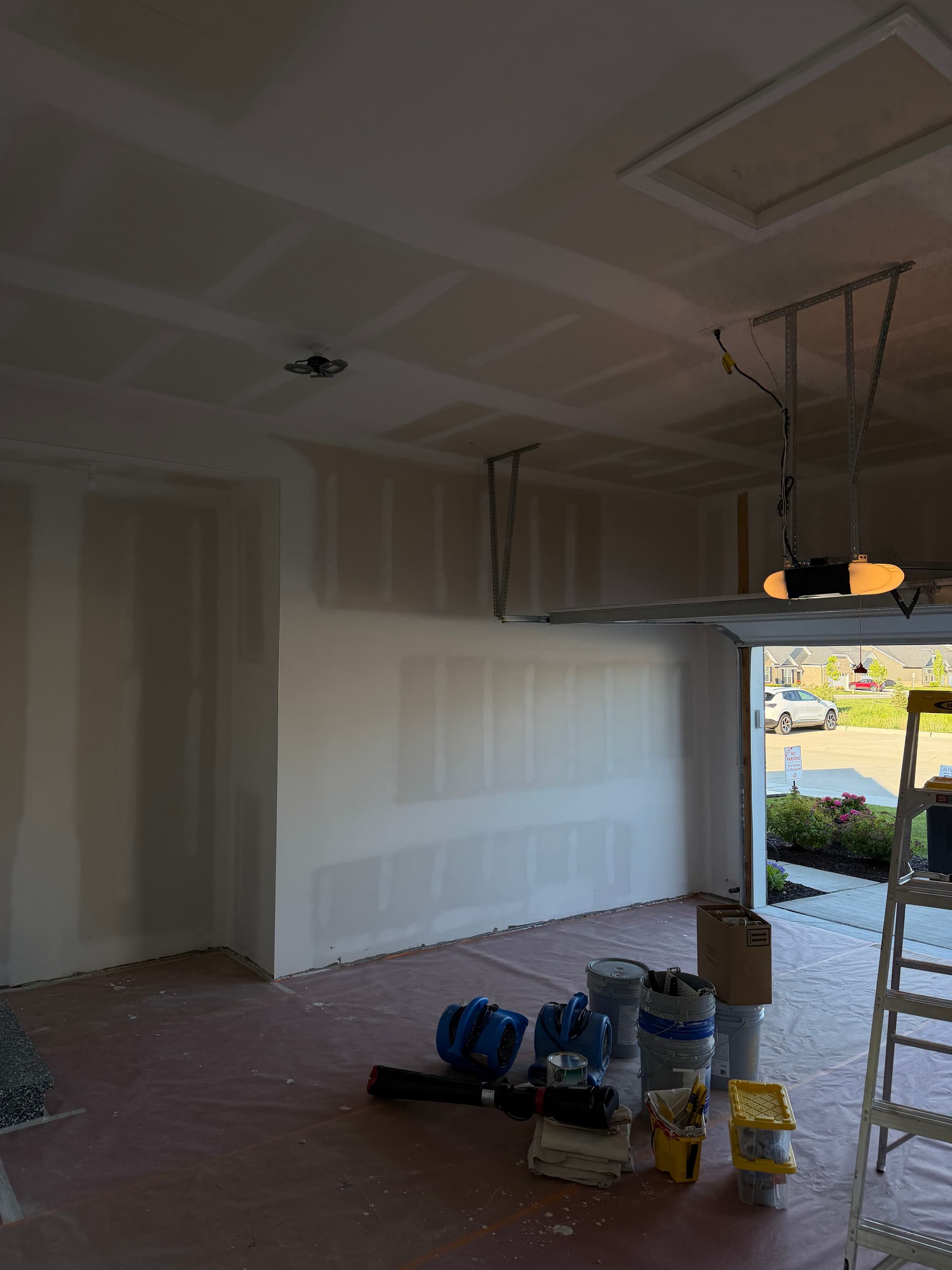Gallery photos for From Raw Drywall to a Sharp Garage Finish: Image #6