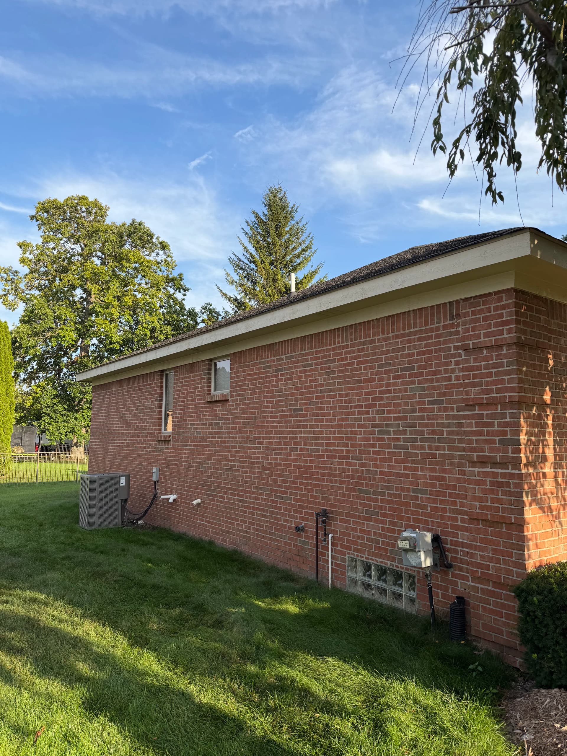 Gallery photos for Full Exterior Repaint with Sherwin-Williams Duration on a Brick Home: Image #3
