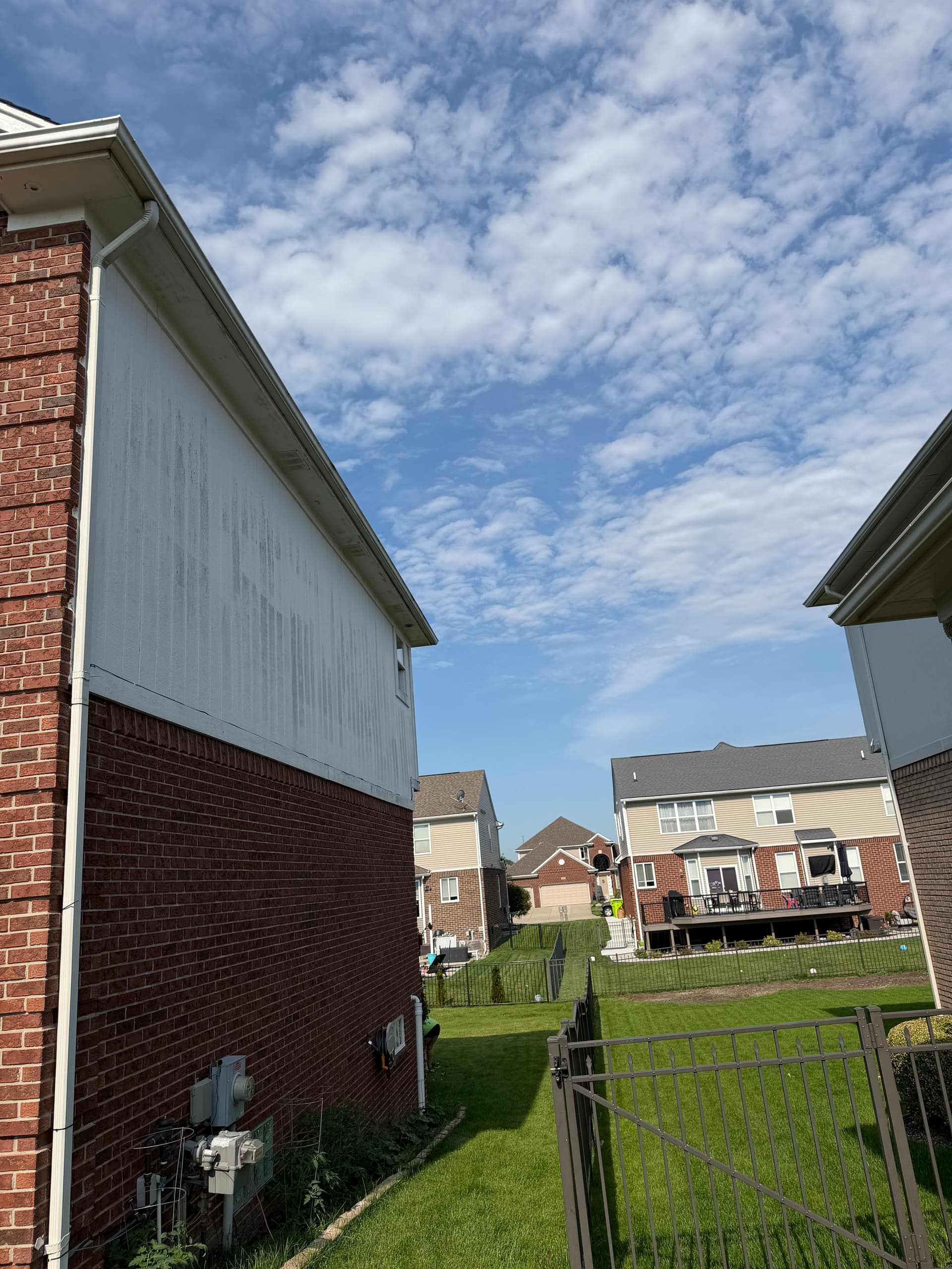 Gallery photos for Full Exterior Painting with Carpentry Repairs and Two-Coat Sherwin-Williams Finish: Image #8