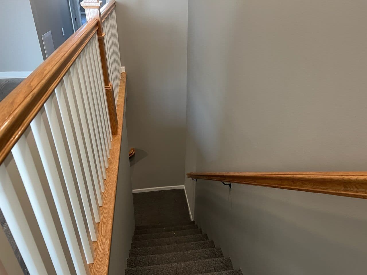 Gallery photos for Apartment Interior Repainting: Image #3