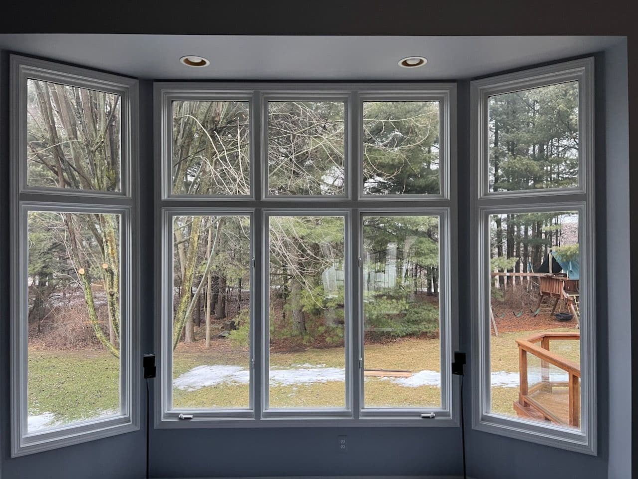 Project Bay Window Trim Painting in Rochester image