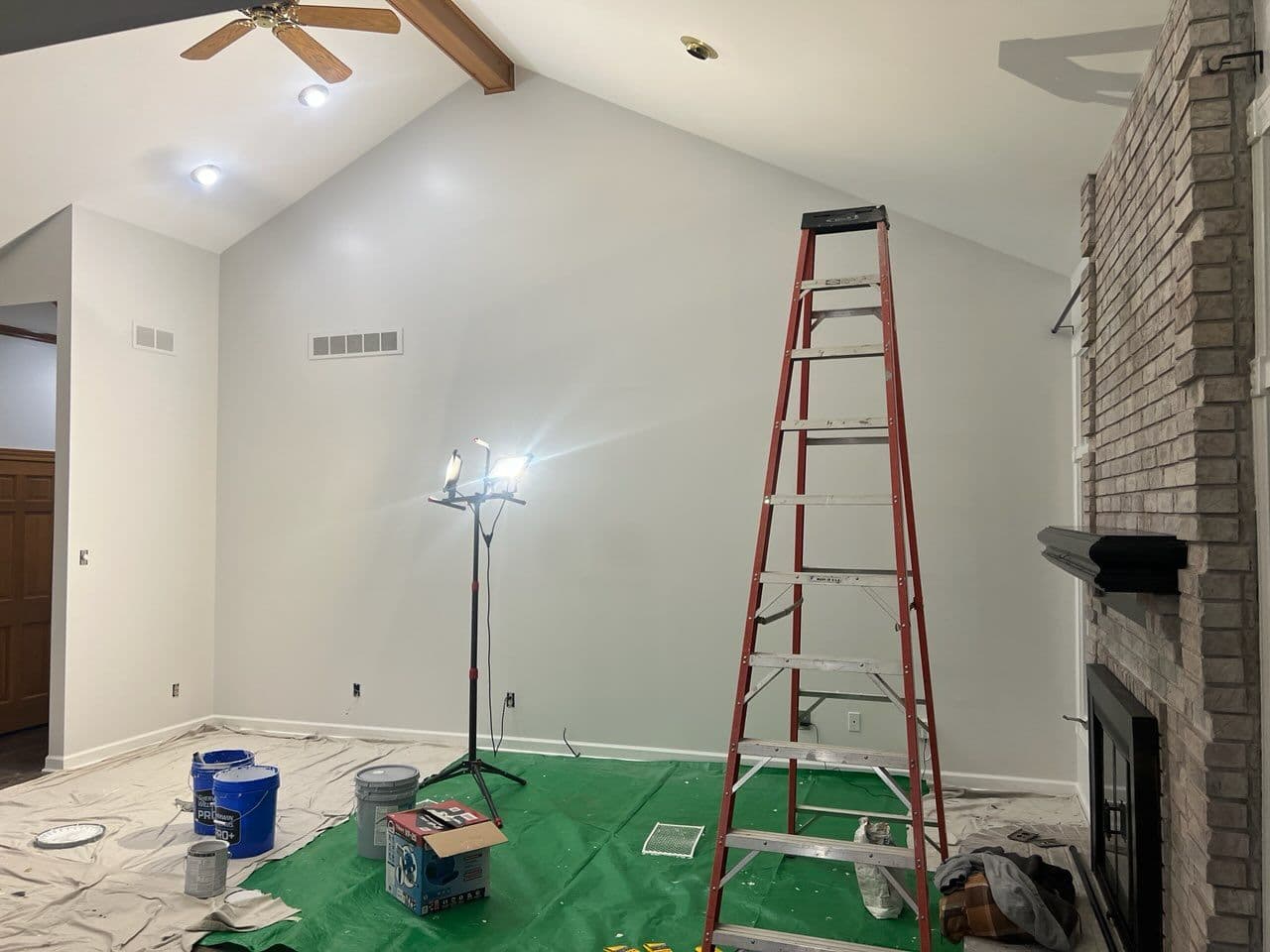 Gallery photos for Transforming Romeos Interior with Satin Finish: Image #3